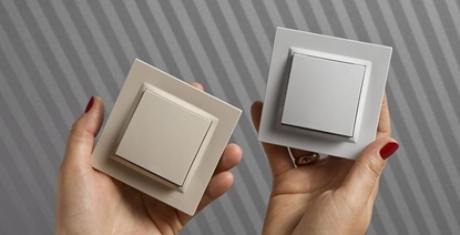 Изображение cznik wiecznikowy (modu) Kontakt-Simon Simon 10 CW5C.01/41 10AX 250V szybkozcza IP20 kremowy