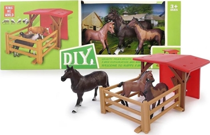 Picture of Figurki koników z zagrod