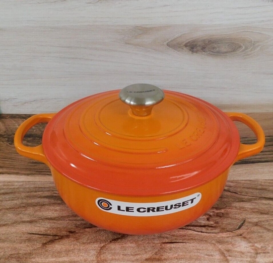 Picture of Le Creuset Cuguna katls apals O24cm / 3 4L oranzs 0024147320654