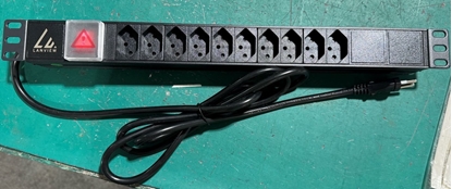Picture of Lanview 19'' rack mount power strip,