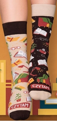 Attēls no Nadwyraz.com Skarpety dugie Czytam - nie przeszkadza! 35-38