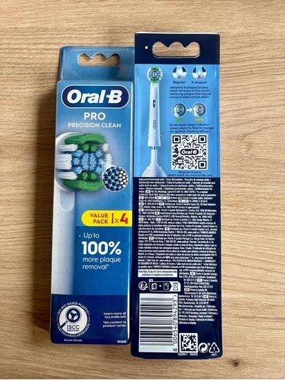 Picture of Oral-B Pro Precision Clean Replacement 4 Heads
