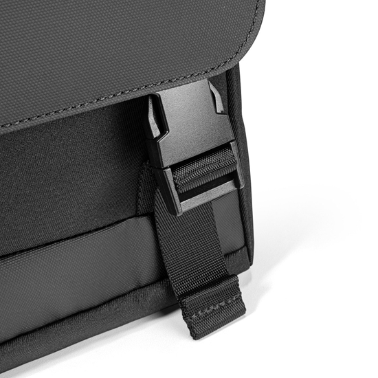 Picture of Torba Tomtoc tomtoc Slash - T27 Shoulder Bag, meteorite