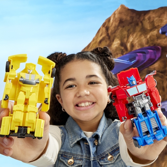 Picture of TRANSFORMERS Earthspark Figure 1 step smash