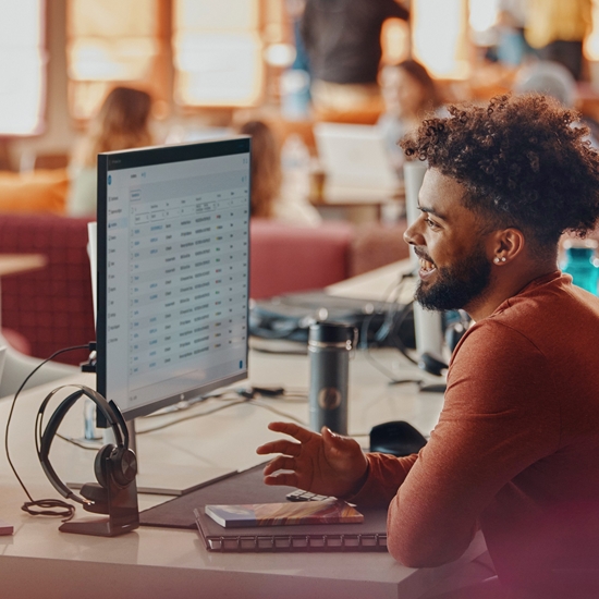 Picture of Voyager Focus 2 Usb-C-C