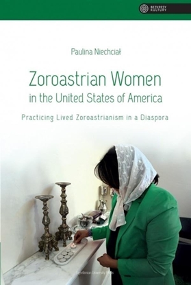 Attēls no Zoroastrian Women in the United States of America