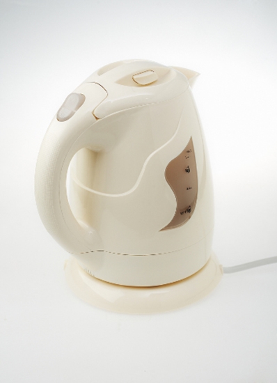 Изображение Adler | Kettle | AD 08 b | Standard | 850 W | 1 L | Plastic | 360° rotational base | Beige