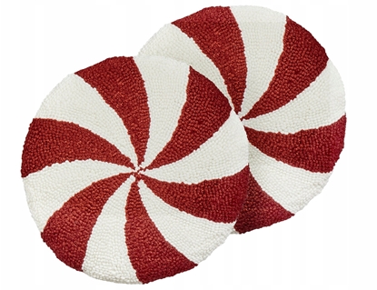 Attēls no Beliani Zestaw 2 poduszek dekoracyjnych SWIRL CANDY Boucle 40 x 40 cm Czerwony Wzór witeczny