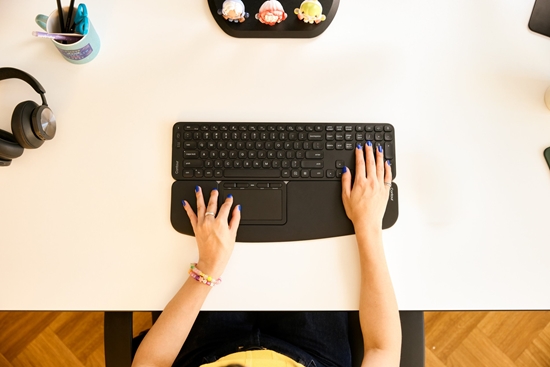 Picture of Contour Balance Full-Size Tastatur DE-Layout wireless