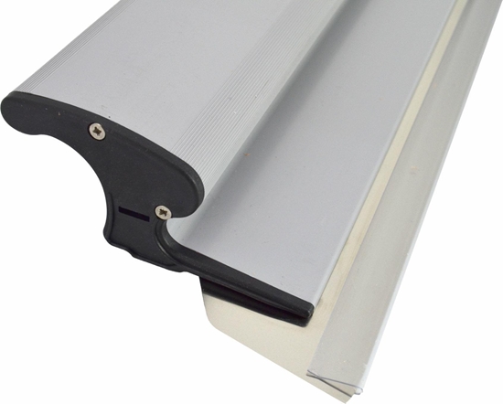 Изображение AWTools AWTOOLS SZPACHLA PLASTIK WYKOCZENIOWA TYTAN PROFESJONALNA 400mm 4845