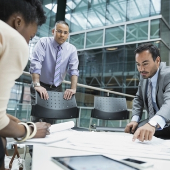 Picture of APC DCIM Custom Service 1 license(s) 1.5 year(s) Revitalization service