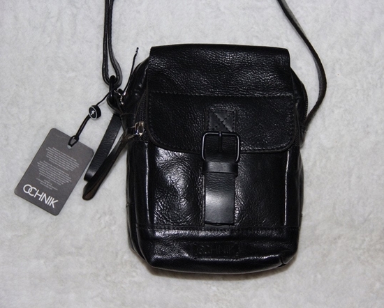 Picture of Abruzzo Saszetka mska skórzana do rki czarna skóra naturalna ABR-15