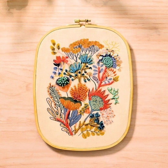 Picture of Djeco AGA - Kreatywna pracownia Haft koralikowy