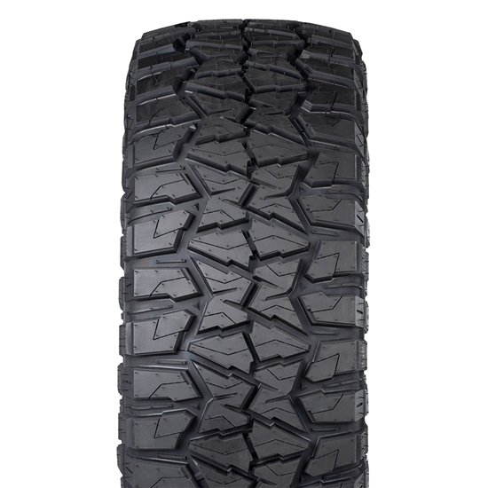Picture of 265/60R18 COMFORSER CF9000 110Q POR 3PMSF