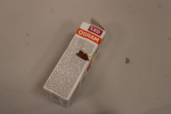 Picture of Osram SALE OUT. Parathom Classic Filament 40 non-dim  4W/827 E14 bulb, DAMAGED PACKAGING Parathom Classic Filament E14 4 W Warm White