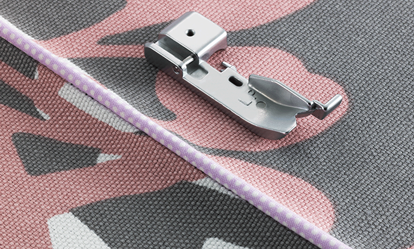 Picture of Pēdiņa overlokam kantējuma veidošanai