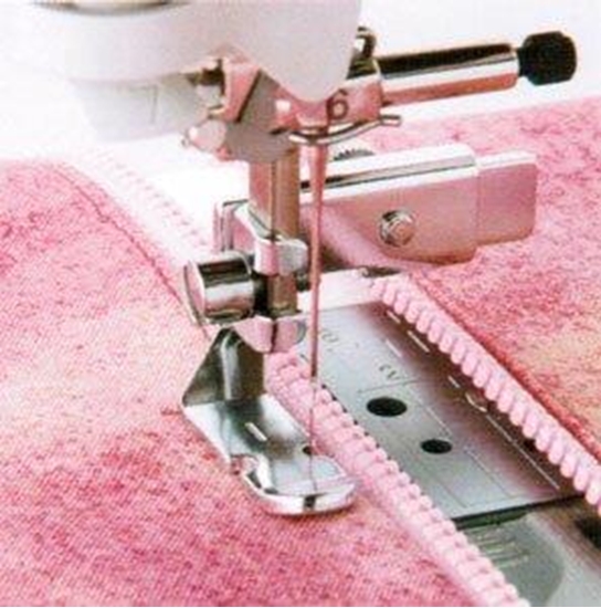 Picture of Pēdiņa regulējama rāvējslēdzēja iešūšanai F036N - V