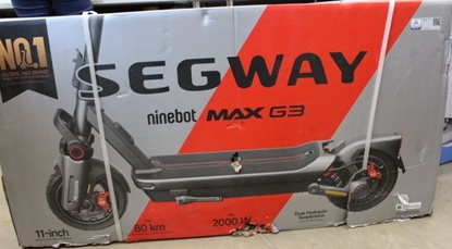 Attēls no SALE OUT. Ninebot by Segway eKickScooter MAX G3 E | Segway | MAX G3 E | eKickScooter | 2000 W | Up to 25 km/h | 11 " | Black | DAMAGED PACKAGING, SCRATCHED PAINT, REFURBISHED