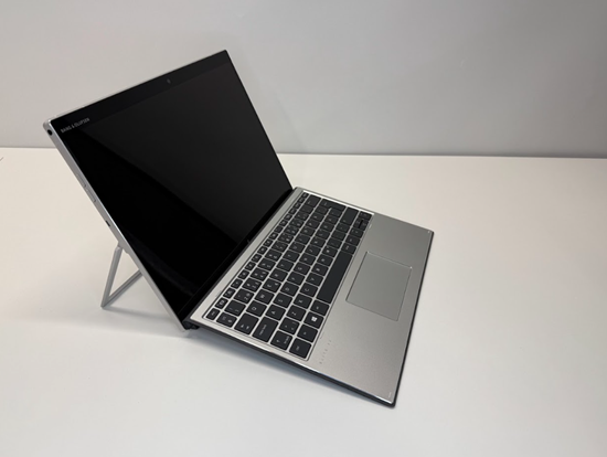 Изображение HP Renew | Grade A | Elite x2 G8 Tablet | 13.9 " | i5-1135G7 | 8 GB | SSD | 256 GB | Intel Iris Xe Graphics | Windows 11 Pro | Keyboard language Swedish | 12 month(s)