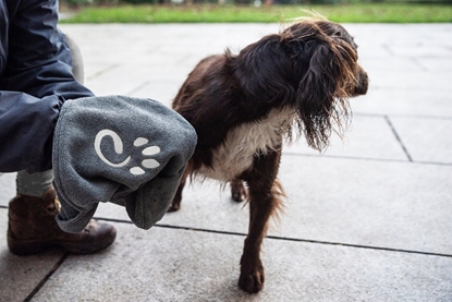 Attēls no Muddy Dog Towel