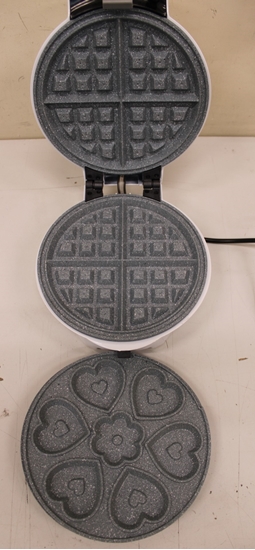 Picture of SALE OUT. Cecotec Fun Gofrestone 3in1 Waffle maker | Cecotec Waffle Maker | Fun Gofrestone 3in1 | 700 W | Number of pastry 3 | Waffle/Muffin/Donut | White | MISSING DOUGHTSNUTS   INTERCHANGEABLE PLATE