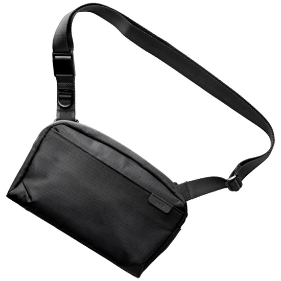 Picture of UNIQ Uniq Arden Sling 2L bag - black
