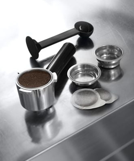 Picture of Ekspres cinieniowy DeLonghi Dedica EC 685.W