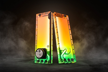 Attēls no EK Water Blocks EK Water Blocks EK-Quantum Kinetic3 FLT D5 PWM Ausgleichsbehlter-Pumpen-Kombination - 360mm, D-RGB, Acryl