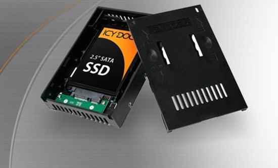 Picture of Kiesze Icy Dock 3.5" na dysk 2.5" SATA EZConvert (MB882SP-1S-2B)