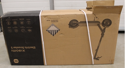 Picture of SALE OUT. Xiaomi Electric Scooter 5 EU, 20km/h | Electric Scooter 5 EU | 350 W | 20 km/h | DAMAGED PACKAGING