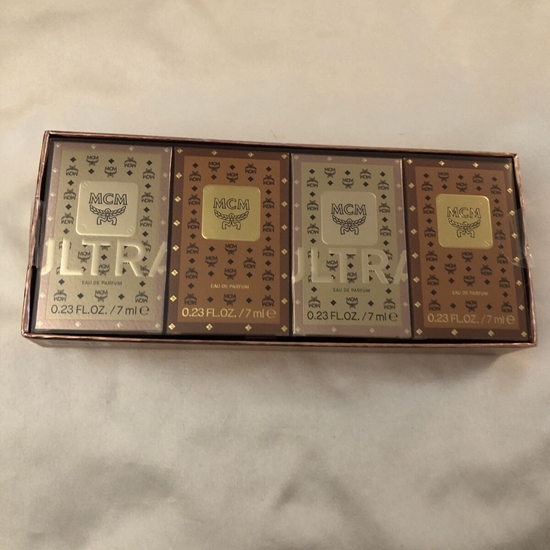 Picture of SET MINIATUR MCM EDP spray 2x7ml + Ultra EDP spray 2x7ml