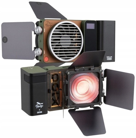 Picture of Lampa studyjna Zhiyun Molus LED X100RGB Pro Cob Light