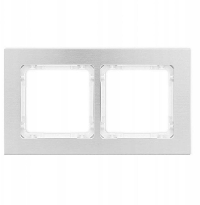 Attēls no DECO Ramka uniwersalna podwójna - aluminium szczotkowane (ramka: srebrna spód: biay) 7-0-DRA-2