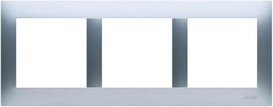 Изображение Kontakt-Simon Ramka potrójna SIMON54 uniwersalna srebrna - DR3/43