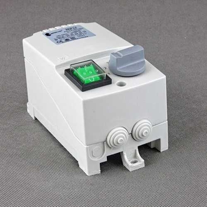 Изображение BREVE Regulator prdkoci obrotowej 1-fazowy ARW 3,0/2 230V 3A IP54 (17886-9991)