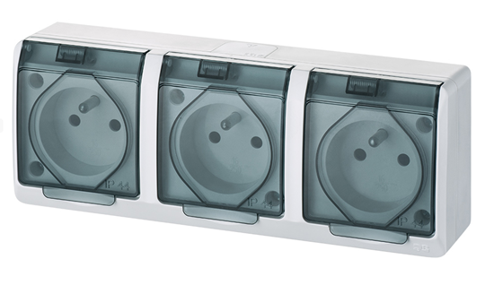 Изображение Elektro-Plast Gniazdo natynkowe GNT Hermes 3x2P + Z biae z klapk dymn (0323-01)