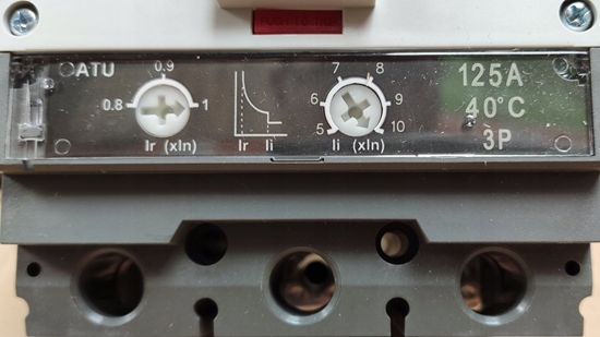 Изображение LSiS Wycznik kompaktowy serii TS 3P 125A zabezpieczenie ATU 50kA TS160N ATU 125A 3P