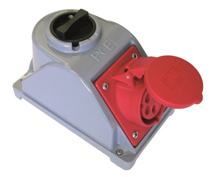 Picture of PCE Gniazdo stae z wycznikiem Combo-Pol 16A 400V 3P+Z+N IP44 96061540W