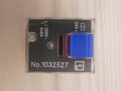 Attēls no Phoenix Contact Przekanik przemysowy 4P 6A AgNi 24V DC do gniazda ECOR-2, REL-IR-BL/L- 24DC/4X21