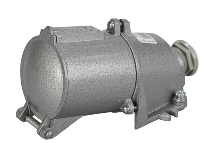 Attēls no Polam Nako Gniazdo metalowe stae 32A 3P+Z IP44 500V paskie bolce 2141-120