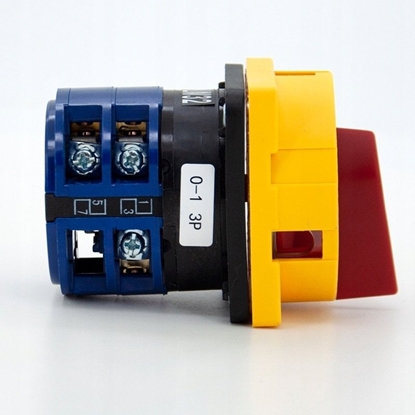 Picture of Wycznik gówny tablicowy 32A 0-1 3F LW32 0-1 3P TRG