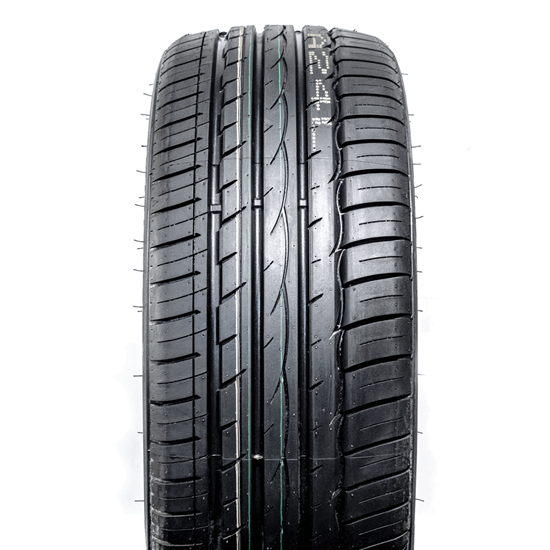 Изображение 215/55R17 COMFORSER CF710 98W