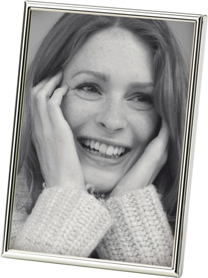 Picture of Walther Chloe silver       13x18 Portrait Frame  WD318S