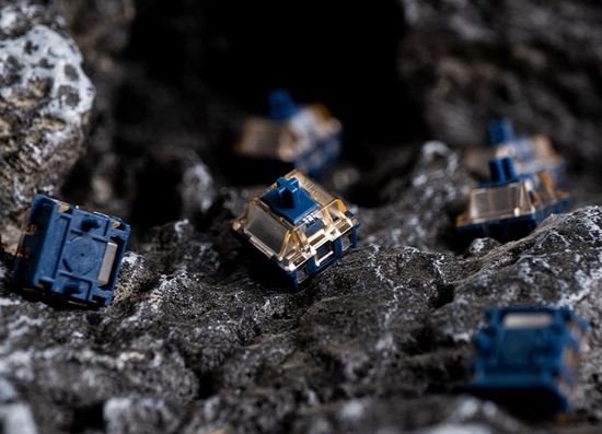 Picture of AKKO Astrolink Magnetic Switch, mechanisch, 5-Pin, linear, MX-Stem, 36g - 45 Stück, lubed