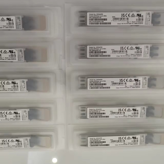 Picture of Modu SFP NVIDIA - OSFP modu odbiorczy - 400GbE - 400GBase-SR8 - MPO-multi-modowy - do 50 m - 850 nm