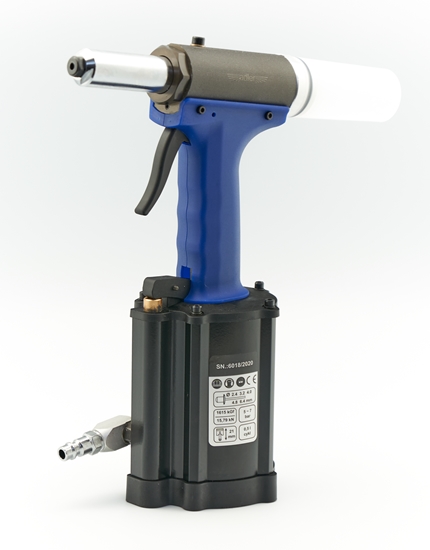 Picture of Pneimatiskā kniedējamā ierīce Adler MA6018