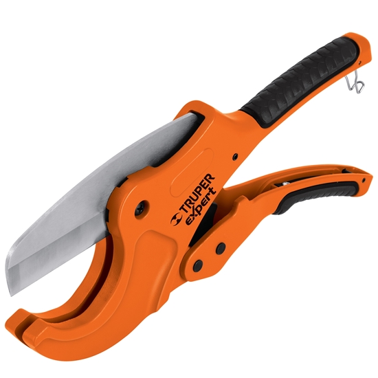 Picture of Truper Plastikini vamzdi irkls . Tvirtas metalinis korpusas, nerdijanio plieno gelet, Vamzdiams iki 63 mm. Terklinis mechanizmas. Truper®