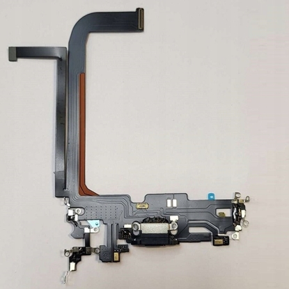 Attēls no Tama ze zczem adowania do iPhone 13 Pro Max