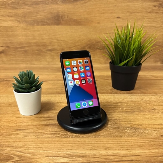 Picture of Smartfon poleasingowy Apple Grade B | Apple iPhone SE (2022) | 4.7" Retina IPS | 5G | 64GB | Midnight | iOS | Apple Renew