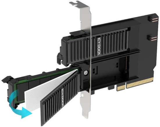 Picture of IcyDock Adapter 2x M.2 NVMe to PCIe 4.0 x8 card bifurcation